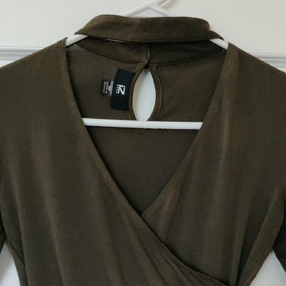 Choker cross front top - Picture 2 of 3